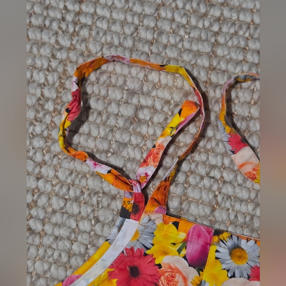 Lucy & Yak Floral Overalls Size 8L - Picture 9 of 9